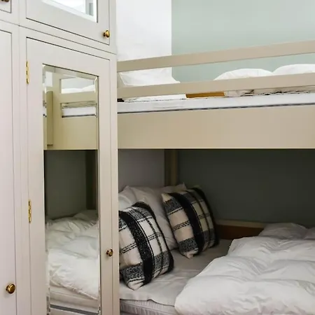 Lägenhet Brand-new, W/ Views